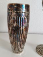 Versilberte Deko‑Vase – 22.5 cm – Vintage, geripptes Design